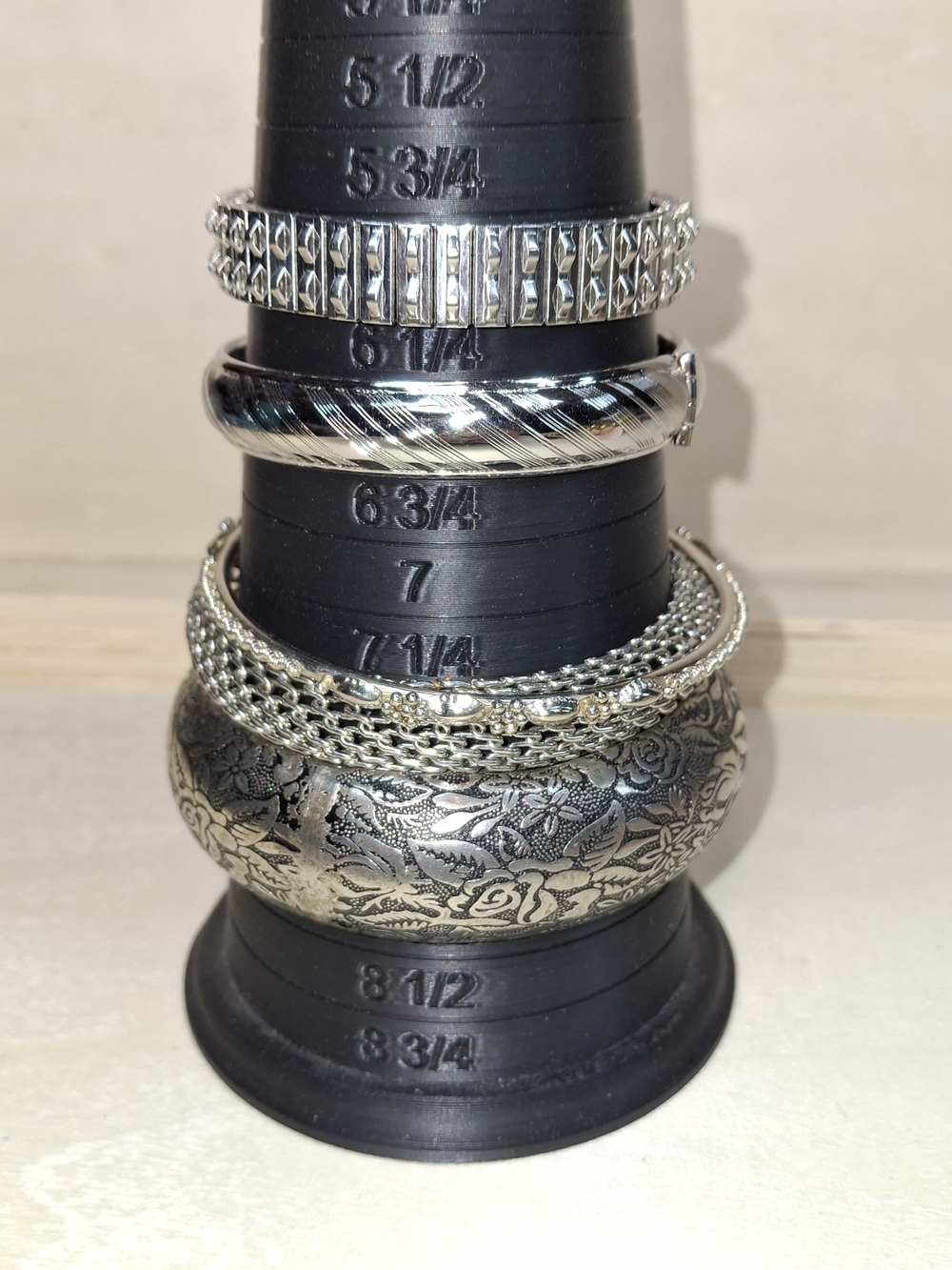 Silver-Tone Mixed Bangle Set - Women Accessories